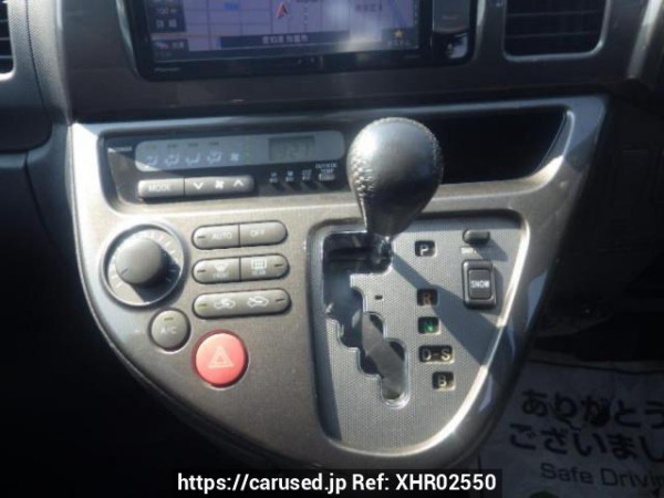 Used 2005 AT toyota wish ANE10G Image[20]