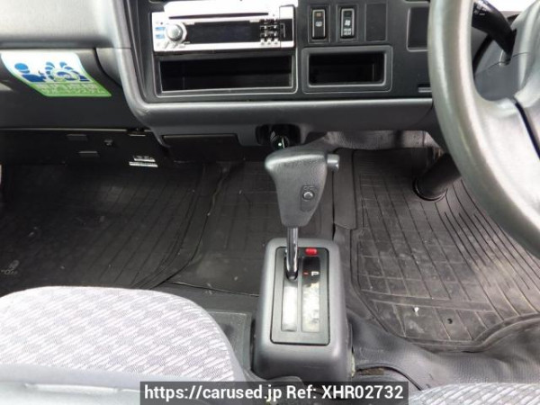 Used 2002 AT toyota hiace-commuter RZH125B Image[30]