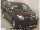 Toyota Noah ZRR80W