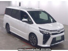 Toyota Voxy ZRR80W