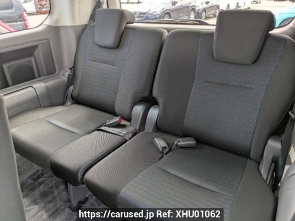 Used 2008 AT toyota voxy ZRR70W Image[12]