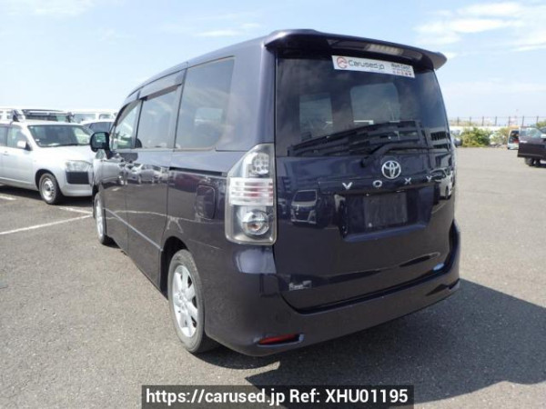 Used 2008 AT toyota voxy ZRR70W Image[3]