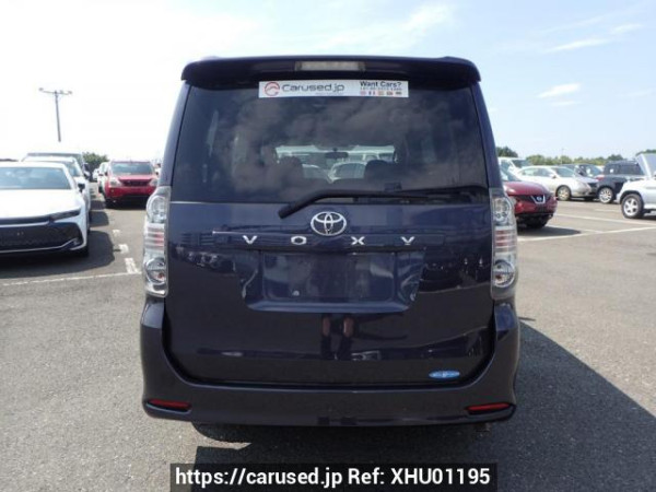 Used 2008 AT toyota voxy ZRR70W Image[4]