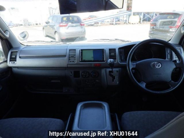 Used 2005 AT toyota regiusace-van KDH200V Image[19]