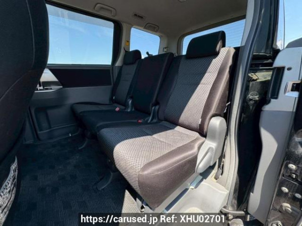 Used 2008 AT toyota noah ZRR70W Image[14]