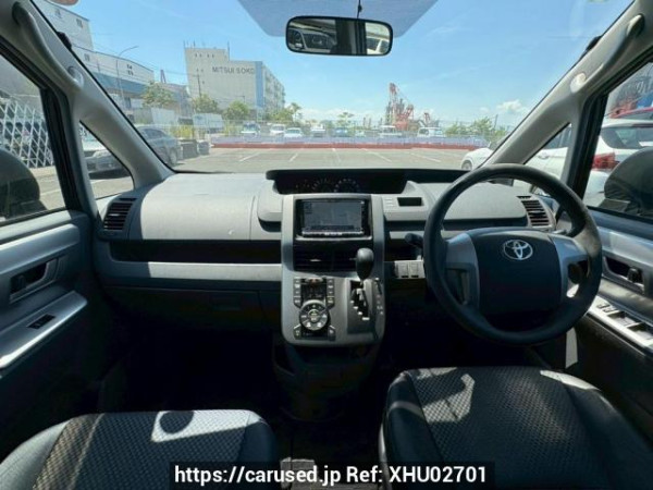 Used 2008 AT toyota noah ZRR70W Image[18]