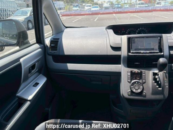 Used 2008 AT toyota noah ZRR70W Image[19]