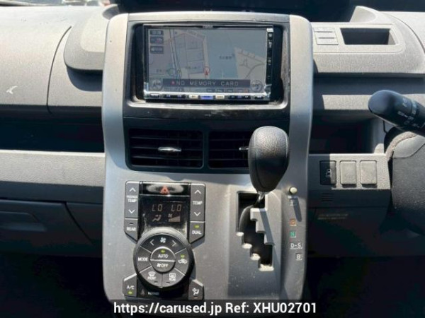Used 2008 AT toyota noah ZRR70W Image[23]