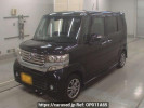Honda N-BOX CUSTOM JF1