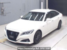 Toyota Crown Hybrid AZSH20