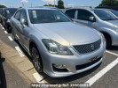 Toyota Crown GRS200