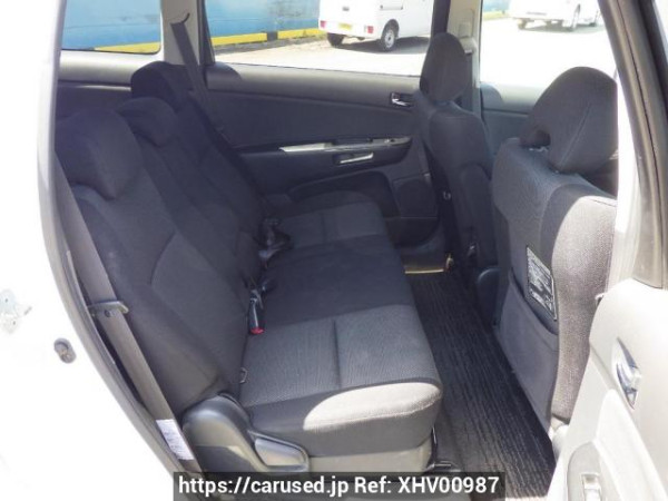 Used 2004 AT toyota wish ZNE10G Image[15]