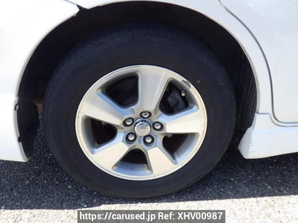 Used 2004 AT toyota wish ZNE10G Image[31]