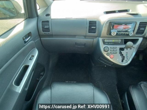 Used 2004 AT toyota wish ZNE10G Image[18]