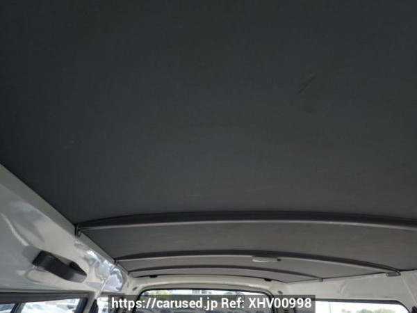 Used 2004 AT toyota hiace-van TRH112V Image[10]