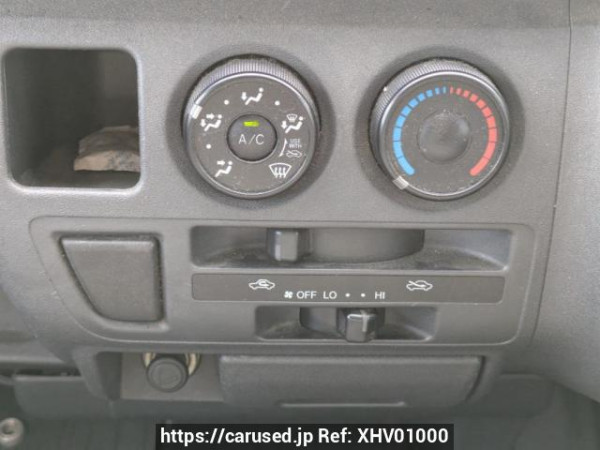 Used 2005 AT toyota hiace-van KDH200V Image[19]