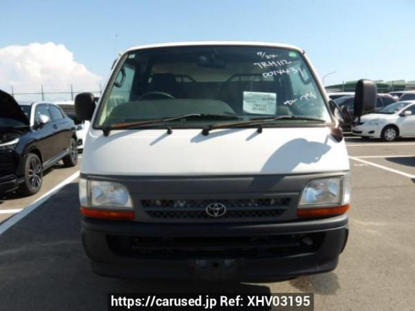 Used 2004 MT toyota regiusace-van TRH112V Image[1]
