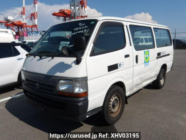 Used 2004 MT toyota regiusace-van TRH112V Image[2]