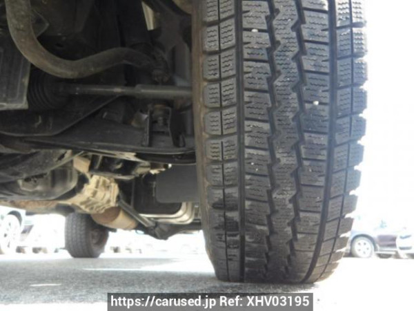 Used 2004 MT toyota regiusace-van TRH112V Image[26]