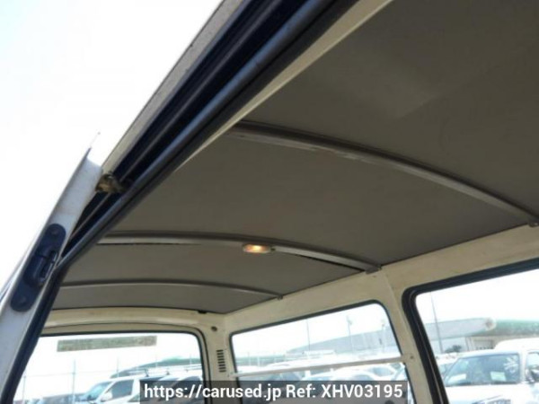 Used 2004 MT toyota regiusace-van TRH112V Image[33]