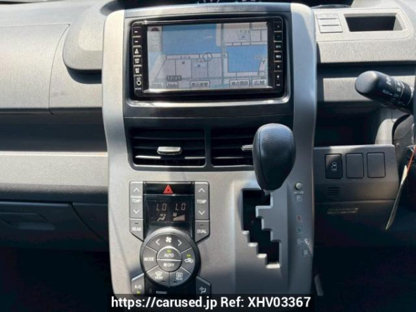 Used 2009 AT toyota noah ZRR70G Image[23]