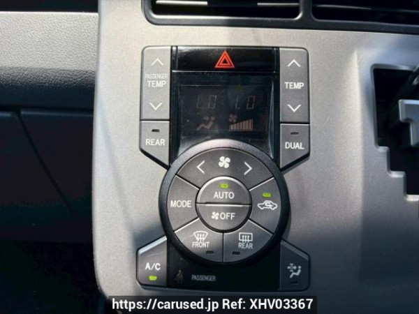 Used 2009 AT toyota noah ZRR70G Image[27]