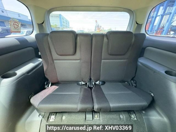Used 2003 AT toyota wish ZNE10G Image[16]