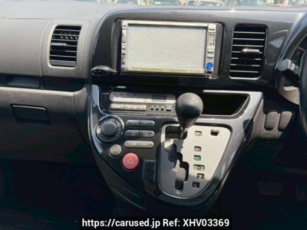Used 2003 AT toyota wish ZNE10G Image[20]