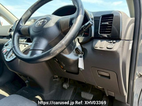 Used 2003 AT toyota wish ZNE10G Image[26]