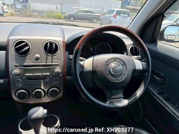 Used 2005 AT mazda verisa DC5W Image[18]