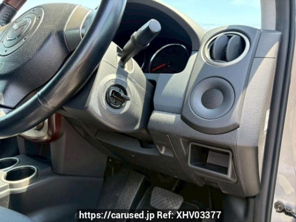 Used 2005 AT mazda verisa DC5W Image[25]