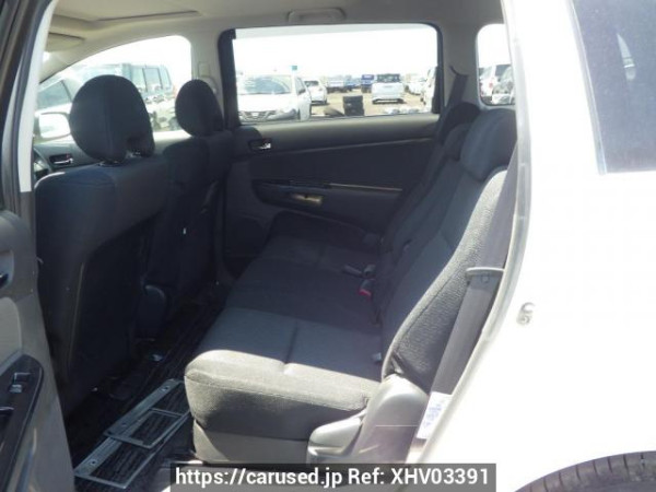 Used 2004 AT toyota wish ZNE10G Image[26]