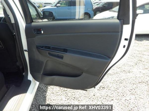 Used 2004 AT toyota wish ZNE10G Image[28]