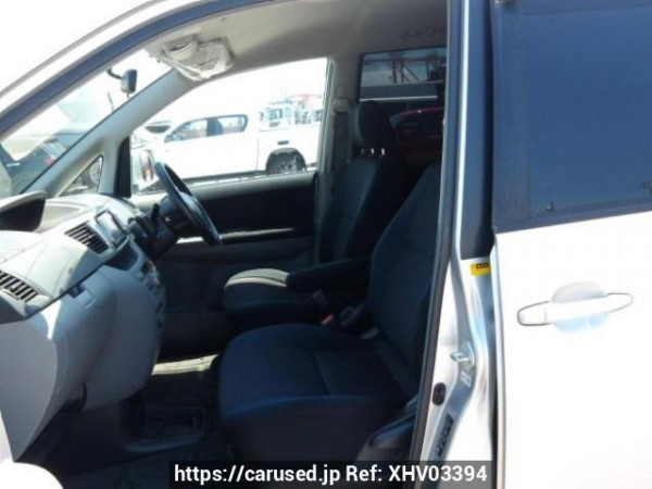 Used 2006 AT toyota noah AZR60G Image[11]