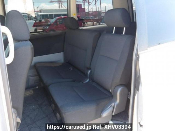 Used 2006 AT toyota noah AZR60G Image[13]