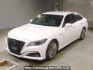 Toyota Crown Hybrid AZSH20