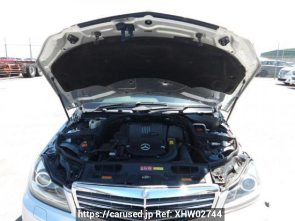 Used 2011 AT mercedes-benz c-class 204048 Image[7]