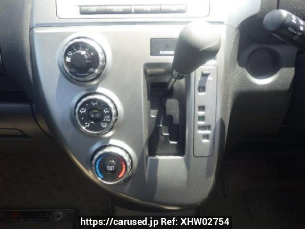 Used 2006 AT toyota ractis SCP100 Image[21]