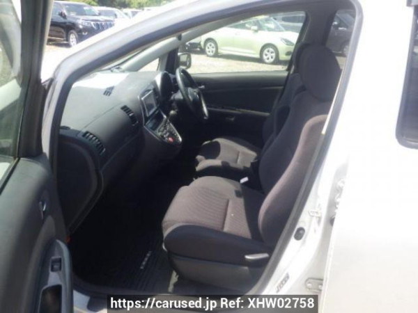 Used 2004 AT toyota wish ZNE10G Image[12]