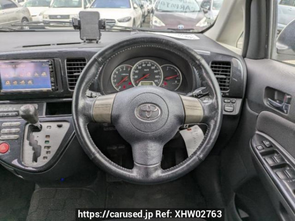 Used 2004 AT toyota wish ZNE10G Image[21]
