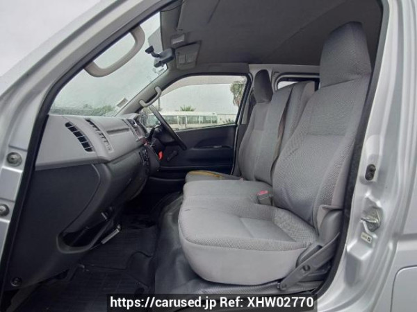 Used 2007 AT toyota hiace-van KDH205V Image[16]