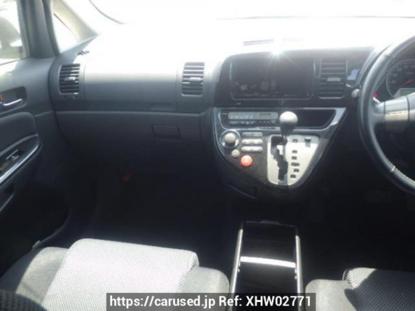 Used 2005 AT toyota wish ZNE14G Image[17]