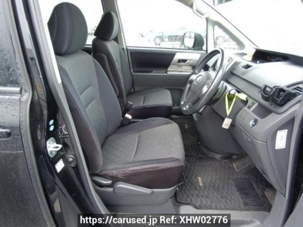 Used 2008 AT toyota noah ZRR70W Image[13]
