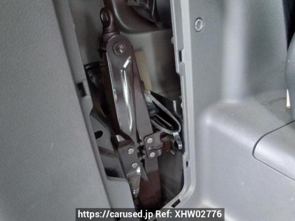 Used 2008 AT toyota noah ZRR70W Image[44]