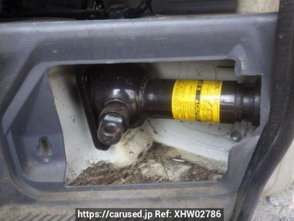 Used 2003 AT toyota regiusace-van RZH112V Image[38]