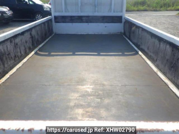 Used 2005 MT toyota toyoace-truck XZU308 Image[8]