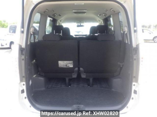 Used 2007 AT toyota noah ZRR70W Image[8]