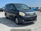 Toyota Noah ZRR70G