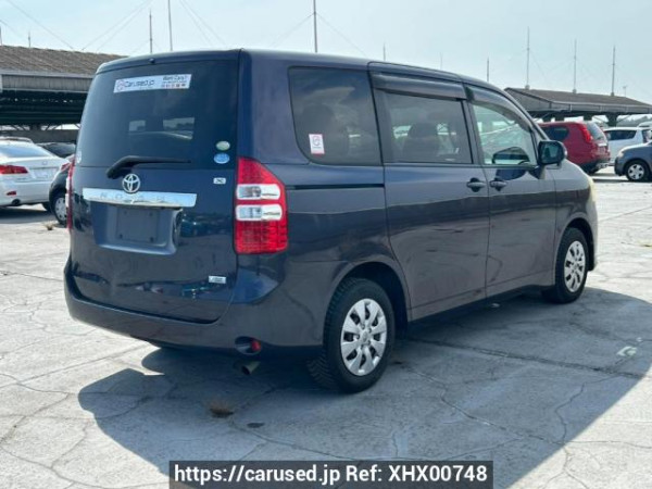 Used 2010 AT toyota noah ZRR70G Image[6]