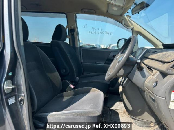 Used 2008 AT toyota noah ZRR70G Image[12]